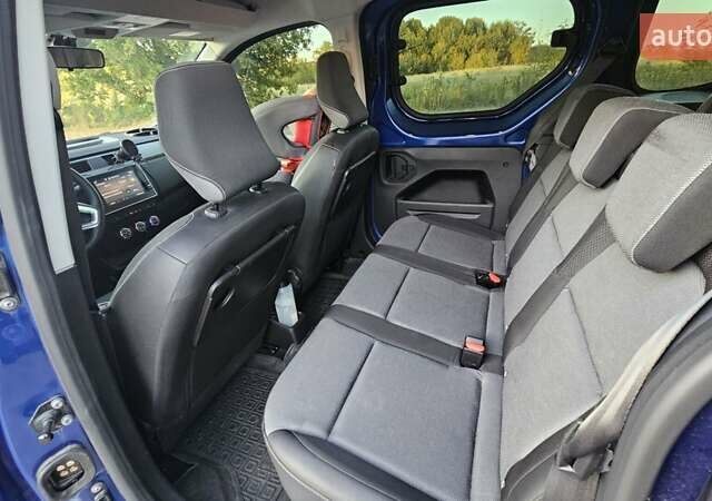 Синий Рено Экспресс, объемом двигателя 1.46 л и пробегом 39 тыс. км за 20900 $, фото 46 на Automoto.ua