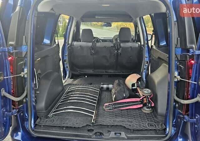 Синий Рено Экспресс, объемом двигателя 1.46 л и пробегом 39 тыс. км за 20900 $, фото 42 на Automoto.ua