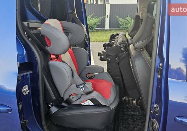 Синий Рено Экспресс, объемом двигателя 1.46 л и пробегом 39 тыс. км за 20900 $, фото 35 на Automoto.ua