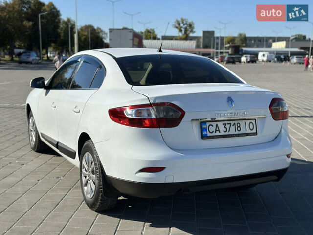 Білий Рено Флюенс, об'ємом двигуна 1.46 л та пробігом 220 тис. км за 5400 $, фото 3 на Automoto.ua