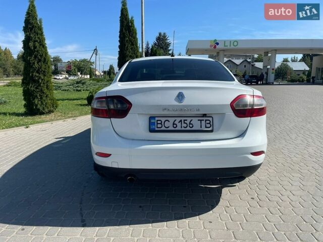 Білий Рено Флюенс, об'ємом двигуна 1.46 л та пробігом 263 тис. км за 5700 $, фото 4 на Automoto.ua