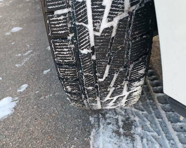 Белый Рено Флюенс, объемом двигателя 1.6 л и пробегом 153 тыс. км за 6299 $, фото 20 на Automoto.ua