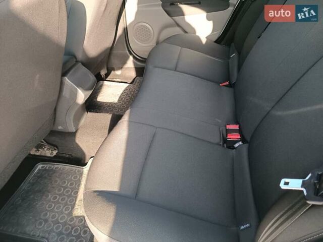 Белый Рено Флюенс, объемом двигателя 1.6 л и пробегом 153 тыс. км за 6299 $, фото 12 на Automoto.ua