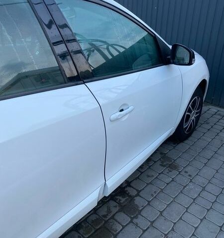 Білий Рено Флюенс, об'ємом двигуна 1.5 л та пробігом 245 тис. км за 6350 $, фото 8 на Automoto.ua