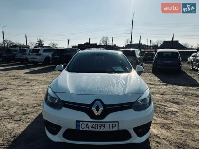 Белый Рено Флюенс, объемом двигателя 1.5 л и пробегом 260 тыс. км за 5800 $, фото 7 на Automoto.ua