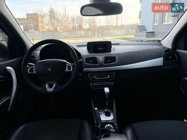 Білий Рено Флюенс, об'ємом двигуна 0 л та пробігом 151 тис. км за 5999 $, фото 79 на Automoto.ua