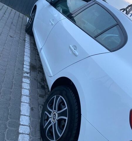 Білий Рено Флюенс, об'ємом двигуна 1.5 л та пробігом 245 тис. км за 6350 $, фото 12 на Automoto.ua