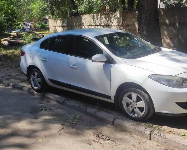 Білий Рено Флюенс, об'ємом двигуна 1.5 л та пробігом 355 тис. км за 6300 $, фото 6 на Automoto.ua
