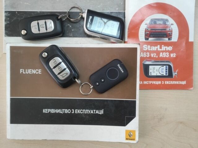 Белый Рено Флюенс, объемом двигателя 1.5 л и пробегом 355 тыс. км за 6300 $, фото 7 на Automoto.ua