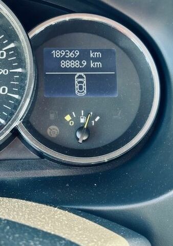 Білий Рено Флюенс, об'ємом двигуна 2 л та пробігом 189 тис. км за 7100 $, фото 10 на Automoto.ua