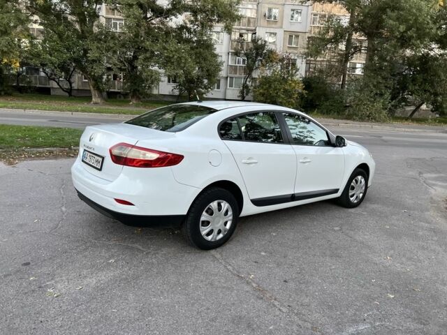 Білий Рено Флюенс, об'ємом двигуна 0 л та пробігом 230 тис. км за 5518 $, фото 4 на Automoto.ua
