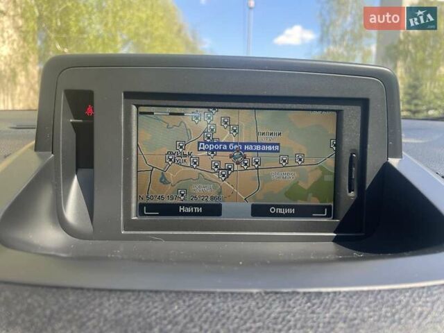 Белый Рено Флюенс, объемом двигателя 0 л и пробегом 135 тыс. км за 3900 $, фото 16 на Automoto.ua