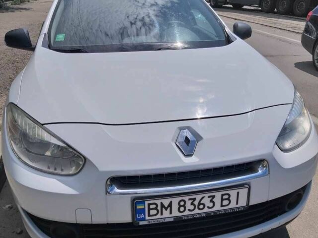 Білий Рено Флюенс, об'ємом двигуна 1.6 л та пробігом 440 тис. км за 3500 $, фото 1 на Automoto.ua