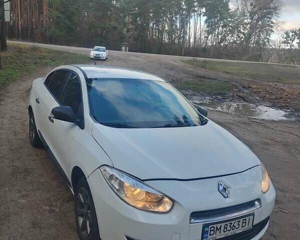 Белый Рено Флюенс, объемом двигателя 1.6 л и пробегом 218 тыс. км за 4499 $, фото 8 на Automoto.ua