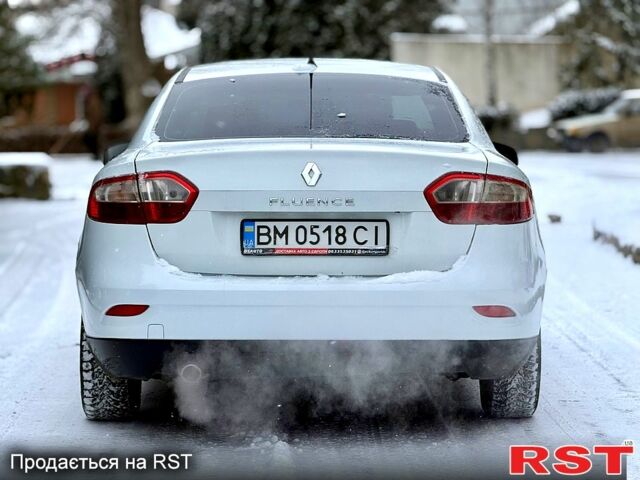 Білий Рено Флюенс, об'ємом двигуна 1.6 л та пробігом 21000 тис. км за 4550 $, фото 4 на Automoto.ua