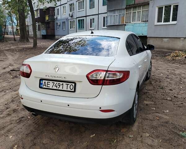 Білий Рено Флюенс, об'ємом двигуна 1.6 л та пробігом 167 тис. км за 6000 $, фото 6 на Automoto.ua