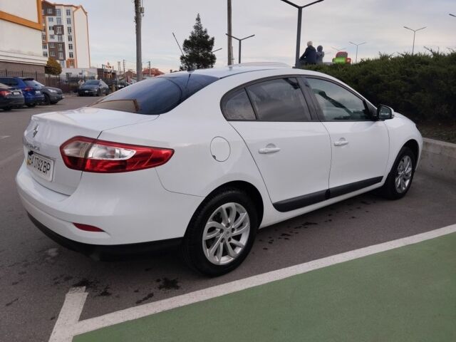 Білий Рено Флюенс, об'ємом двигуна 0 л та пробігом 167 тис. км за 6500 $, фото 3 на Automoto.ua