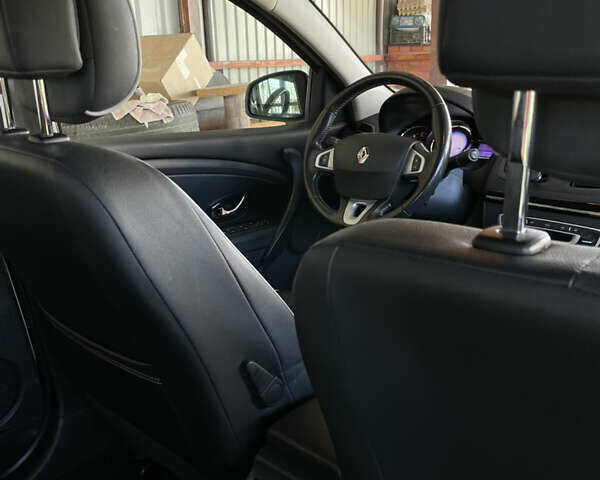 Білий Рено Флюенс, об'ємом двигуна 1.6 л та пробігом 181 тис. км за 9500 $, фото 36 на Automoto.ua