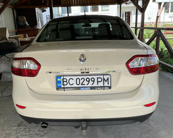 Білий Рено Флюенс, об'ємом двигуна 1.6 л та пробігом 181 тис. км за 9500 $, фото 19 на Automoto.ua