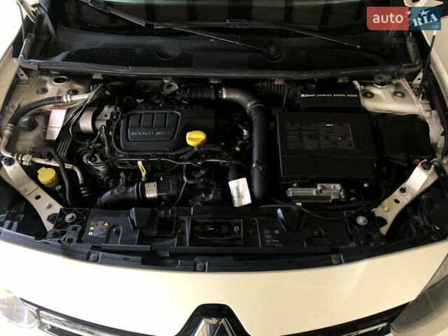 Білий Рено Флюенс, об'ємом двигуна 1.6 л та пробігом 181 тис. км за 9500 $, фото 41 на Automoto.ua