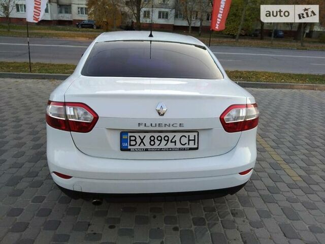 Белый Рено Флюенс, объемом двигателя 1.5 л и пробегом 370 тыс. км за 6300 $, фото 2 на Automoto.ua