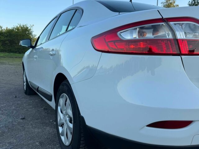 Білий Рено Флюенс, об'ємом двигуна 1.5 л та пробігом 120 тис. км за 8650 $, фото 10 на Automoto.ua