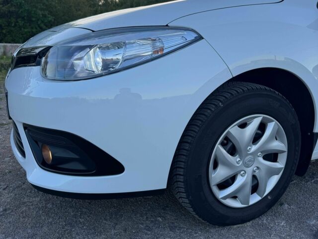 Білий Рено Флюенс, об'ємом двигуна 1.5 л та пробігом 120 тис. км за 8650 $, фото 11 на Automoto.ua