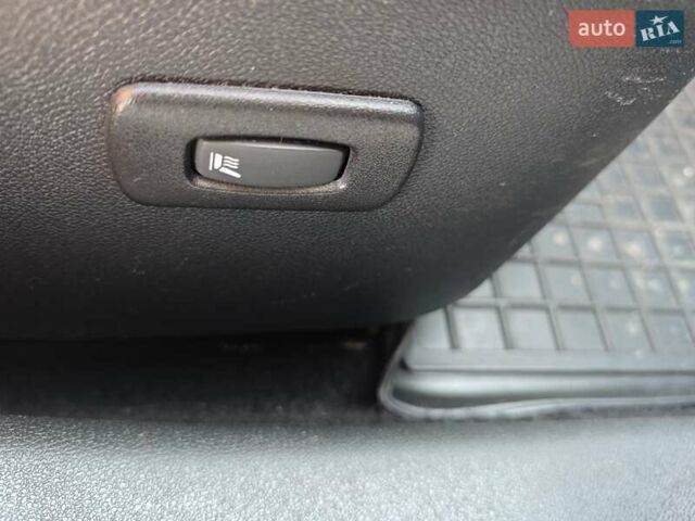 Белый Рено Флюенс, объемом двигателя 1.6 л и пробегом 211 тыс. км за 8999 $, фото 15 на Automoto.ua