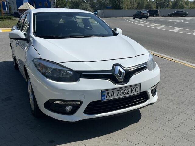 Білий Рено Флюенс, об'ємом двигуна 1.6 л та пробігом 215 тис. км за 7500 $, фото 3 на Automoto.ua