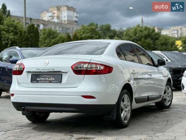 Белый Рено Флюенс, объемом двигателя 1.46 л и пробегом 203 тыс. км за 7900 $, фото 21 на Automoto.ua