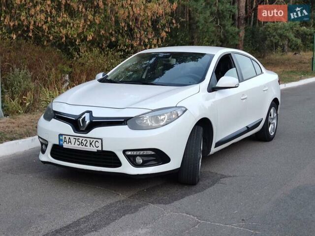 Білий Рено Флюенс, об'ємом двигуна 1.6 л та пробігом 210 тис. км за 6400 $, фото 1 на Automoto.ua
