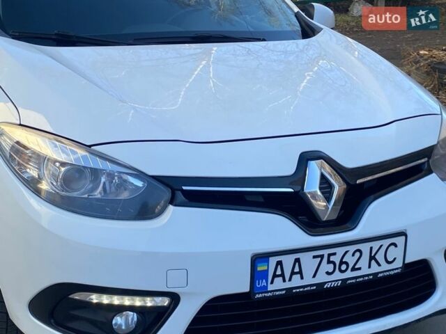 Білий Рено Флюенс, об'ємом двигуна 1.6 л та пробігом 225 тис. км за 6700 $, фото 6 на Automoto.ua