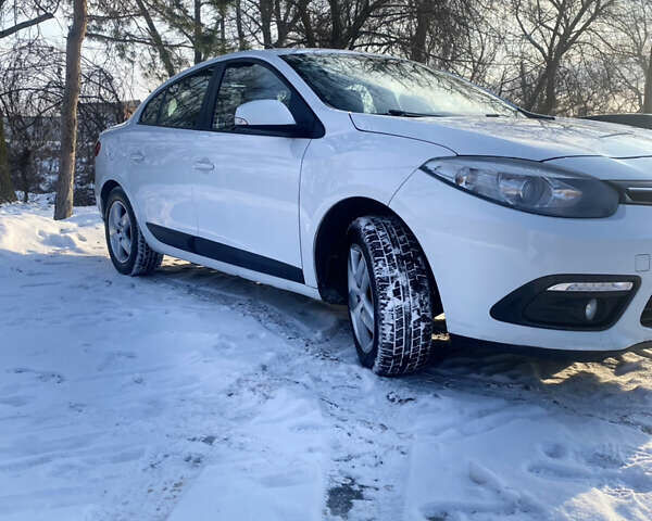 Білий Рено Флюенс, об'ємом двигуна 1.6 л та пробігом 223 тис. км за 7400 $, фото 6 на Automoto.ua