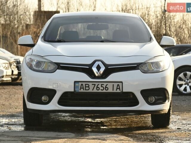 Білий Рено Флюенс, об'ємом двигуна 1.46 л та пробігом 214 тис. км за 7289 $, фото 5 на Automoto.ua