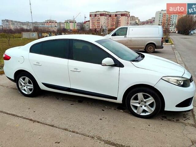 Білий Рено Флюенс, об'ємом двигуна 1.5 л та пробігом 200 тис. км за 7999 $, фото 3 на Automoto.ua