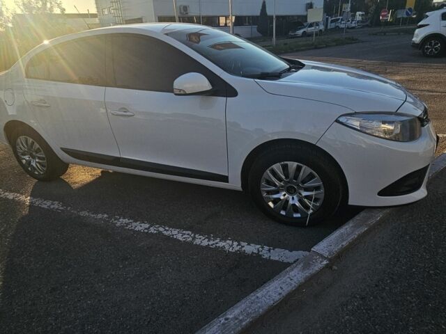 Белый Рено Флюенс, объемом двигателя 1.5 л и пробегом 155 тыс. км за 9600 $, фото 4 на Automoto.ua