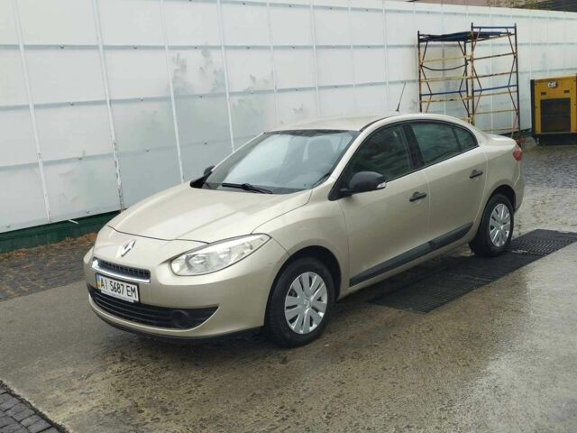 Бежевый Рено Флюенс, объемом двигателя 1.6 л и пробегом 213 тыс. км за 5300 $, фото 2 на Automoto.ua