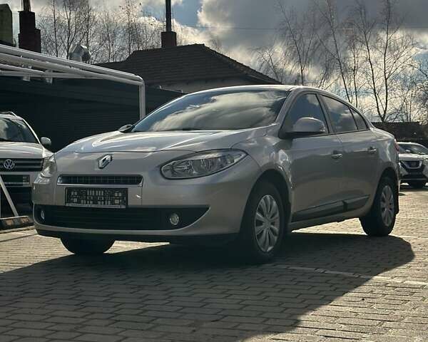 Бежевий Рено Флюенс, об'ємом двигуна 1.5 л та пробігом 195 тис. км за 5800 $, фото 1 на Automoto.ua