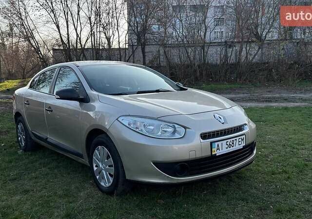 Бежевий Рено Флюенс, об'ємом двигуна 1.6 л та пробігом 214 тис. км за 5600 $, фото 2 на Automoto.ua