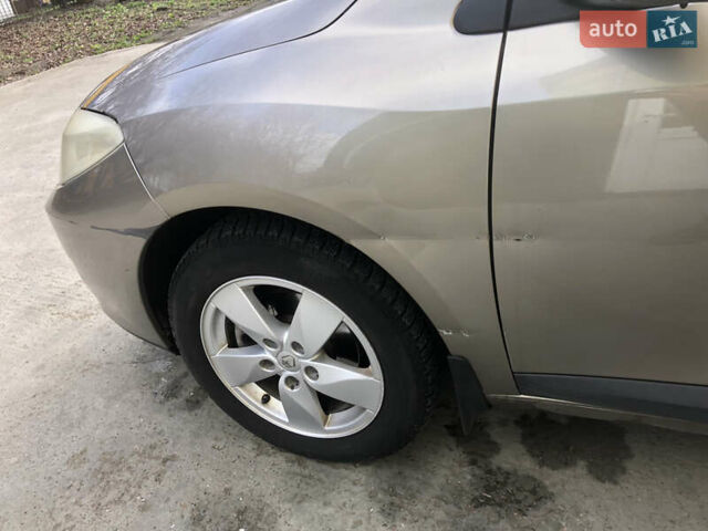 Бежевый Рено Флюенс, объемом двигателя 1.6 л и пробегом 295 тыс. км за 5150 $, фото 8 на Automoto.ua