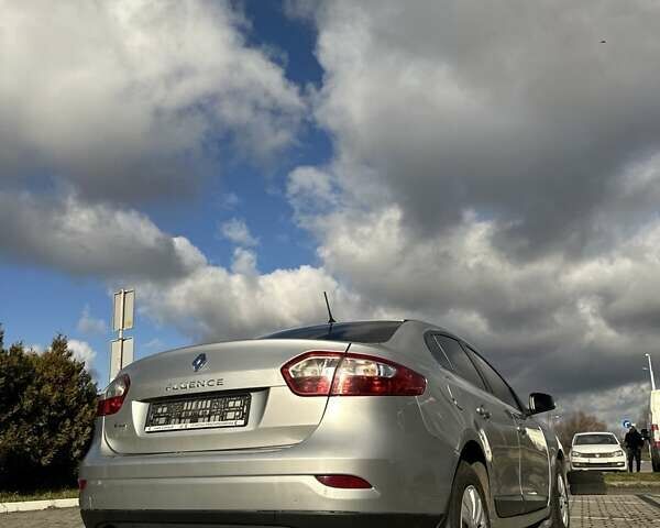 Бежевий Рено Флюенс, об'ємом двигуна 1.5 л та пробігом 195 тис. км за 5800 $, фото 9 на Automoto.ua