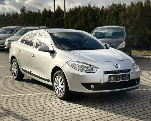 Бежевий Рено Флюенс, об'ємом двигуна 1.5 л та пробігом 195 тис. км за 5800 $, фото 7 на Automoto.ua