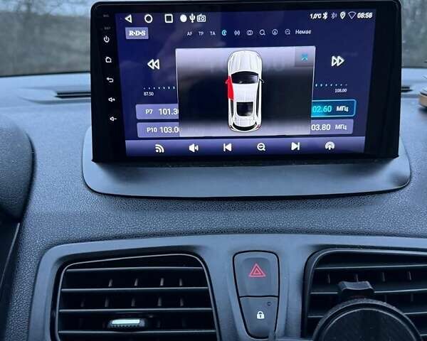 Бежевый Рено Флюенс, объемом двигателя 1.5 л и пробегом 198 тыс. км за 7500 $, фото 9 на Automoto.ua