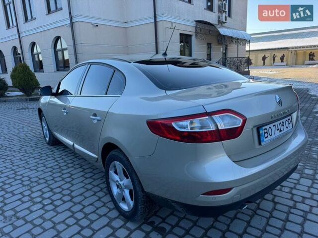 Бежевый Рено Флюенс, объемом двигателя 1.5 л и пробегом 223 тыс. км за 6800 $, фото 2 на Automoto.ua