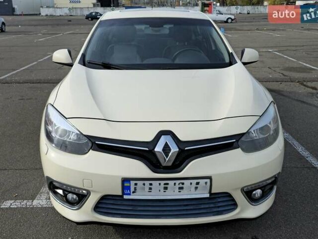 Бежевый Рено Флюенс, объемом двигателя 2 л и пробегом 229 тыс. км за 8000 $, фото 1 на Automoto.ua