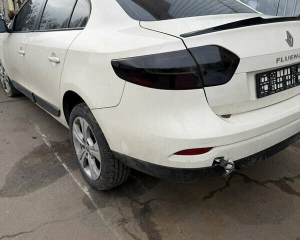 Бежевый Рено Флюенс, объемом двигателя 1.46 л и пробегом 220 тыс. км за 3200 $, фото 7 на Automoto.ua