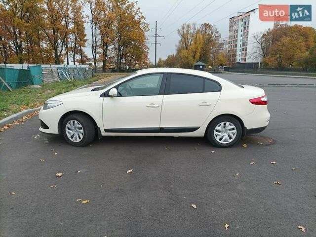 Бежевый Рено Флюенс, объемом двигателя 1.46 л и пробегом 226 тыс. км за 8300 $, фото 1 на Automoto.ua