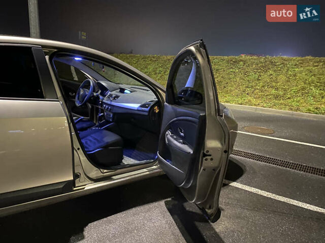 Бежевый Рено Флюенс, объемом двигателя 1.46 л и пробегом 233 тыс. км за 7300 $, фото 11 на Automoto.ua