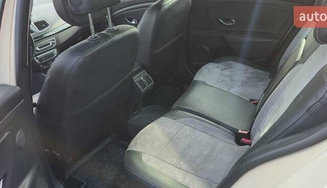 Бежевый Рено Флюенс, объемом двигателя 2 л и пробегом 229 тыс. км за 8000 $, фото 17 на Automoto.ua