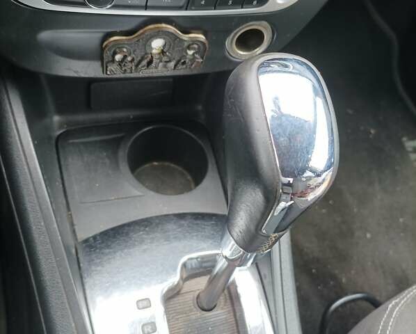 Бежевый Рено Флюенс, объемом двигателя 1.46 л и пробегом 226 тыс. км за 8300 $, фото 9 на Automoto.ua